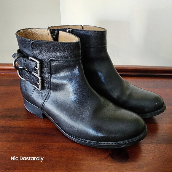 Frye Molly D Ring Ankle Boots - Picture 6 of 10